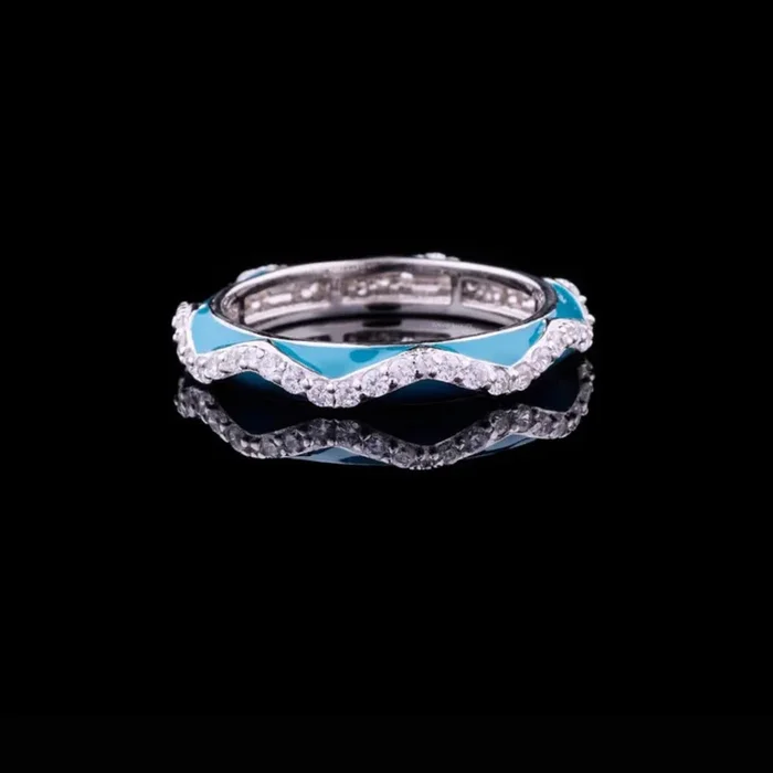 0.25 TCW Wave Pattern Moissanite Round Diamond Band with Modern Ocean Inspired Sparkle