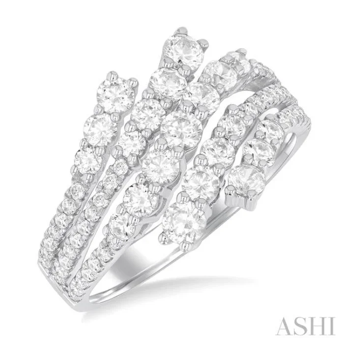 1 1/2 Ctw Triple Split Wide Bypass Round Cut Diamond Fashion Ring in 14K White Gold