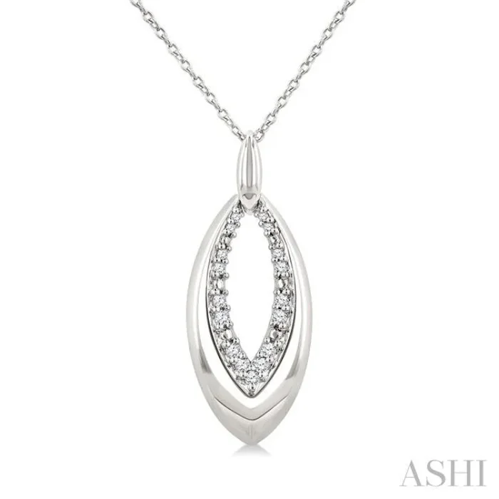 1/10 Ctw Marquise Shape Inner Link Single Cut Diamond Pendant With Chain in Sterling Silver