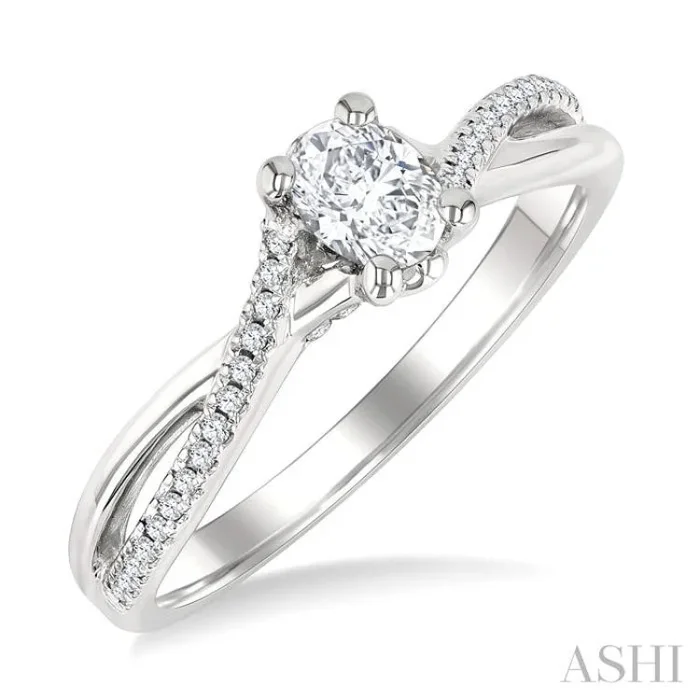 1/2 Ctw Split Criss Cross Shank Round Cut Diamond Engagement Ring With 1/3 Ct Oval Cut Diamond Center Stone in 14K White Gold