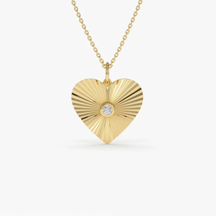 14K Diamond-Cut Heart Shape Disc Ray Pendant