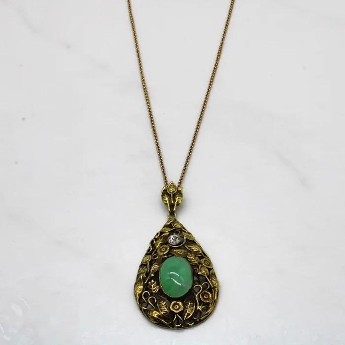1930s Jadeite & Diamond Floral Necklace | 5.50ct, 0.27ct | 14″ |