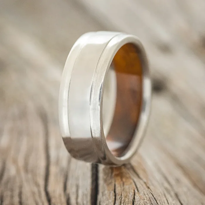 “SEDONA” – RAISED CENTER WEDDING RING WITH AN CUSTOM WOOD LINED BAND – READY TO SHIP