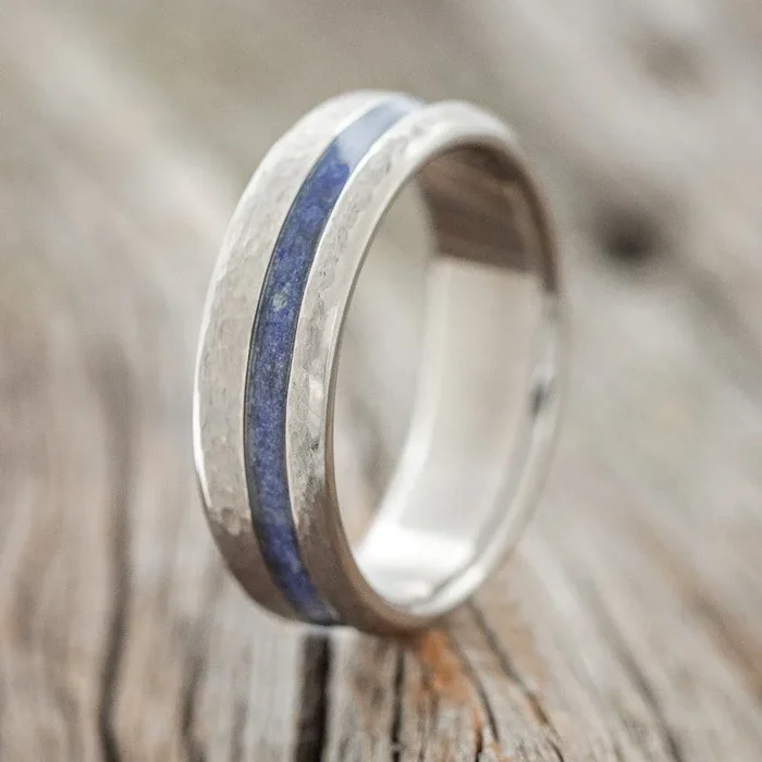 “VERTIGO” – HAMMERED LAPIS LAZULI WEDDING BAND