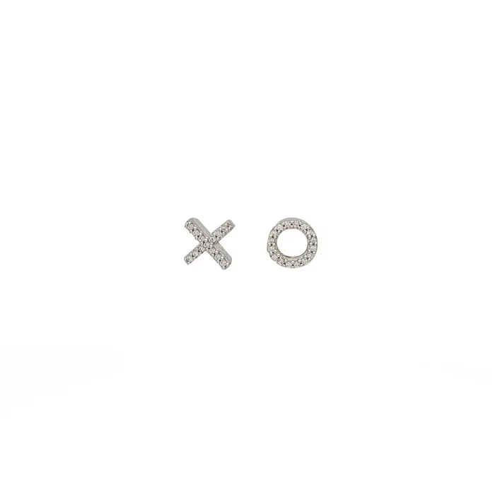 “XO” Stud Earrings (10K )