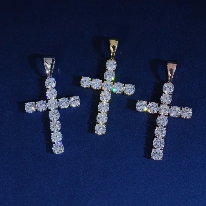 8MM ROUND MOISSANITE CROSS PENDANT
