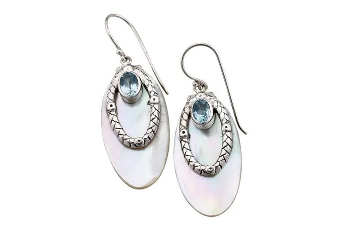 Bora Bora Earrings- Mother Of Pearl