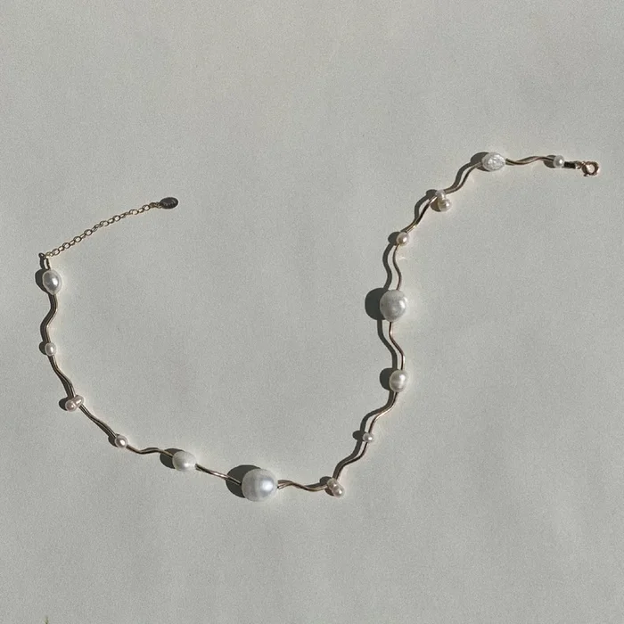 Current Necklace- Pearl