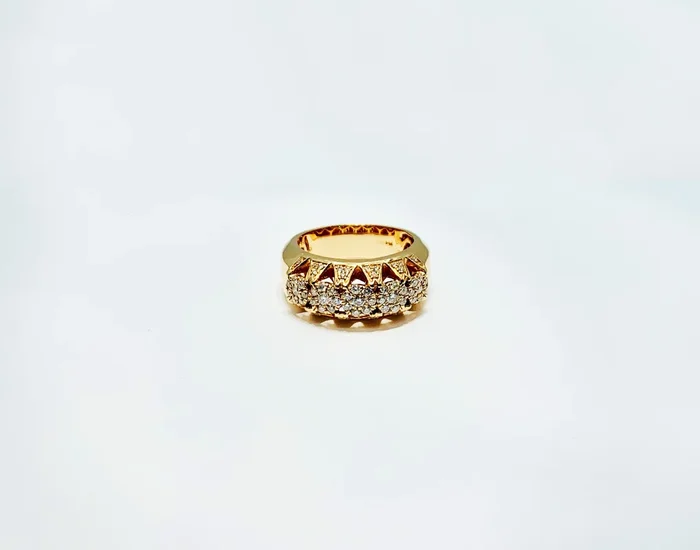 Diamond Ice Style Ring (14K)