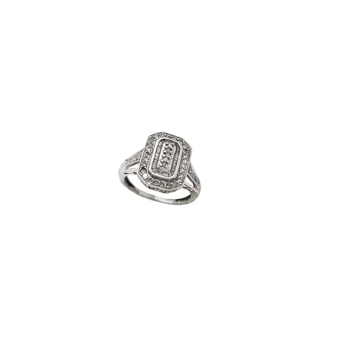 Diamond Rectangle Shape Engagement Ring (10K)