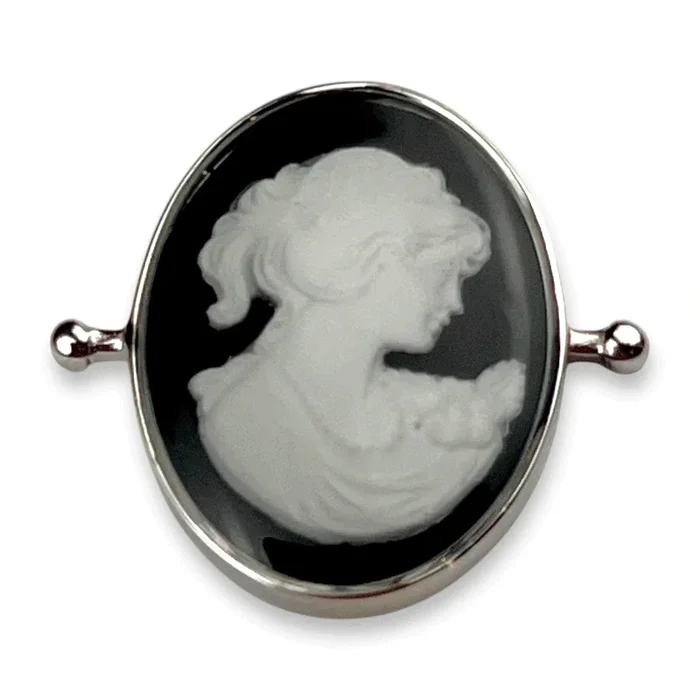 Grandma’s Attic – Cameo Oval Vessels