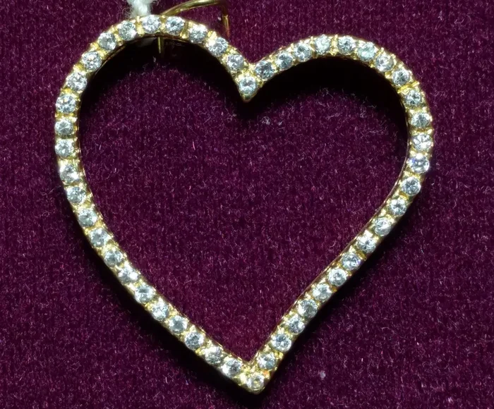 Heart Outline CZ Pendant (14K)
