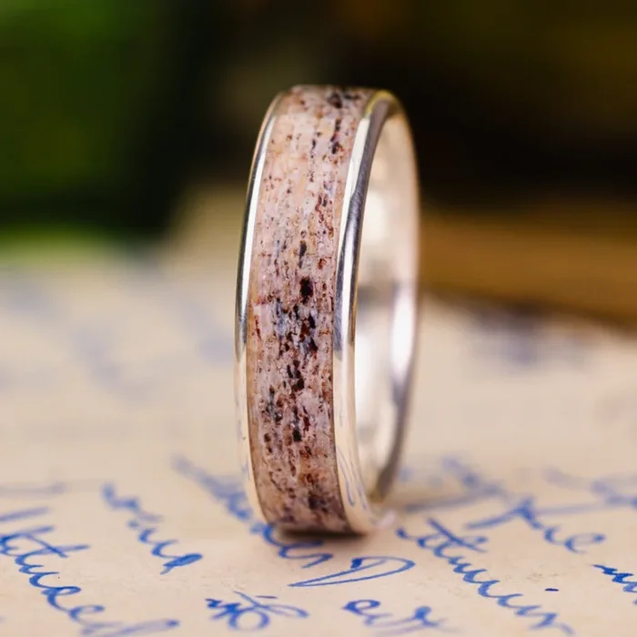 (In-Stock) The Marksman | Men’s Sterling Silver Wedding Band with Wide Channel Elk Antler – Size 6.75 | 6mm Wide