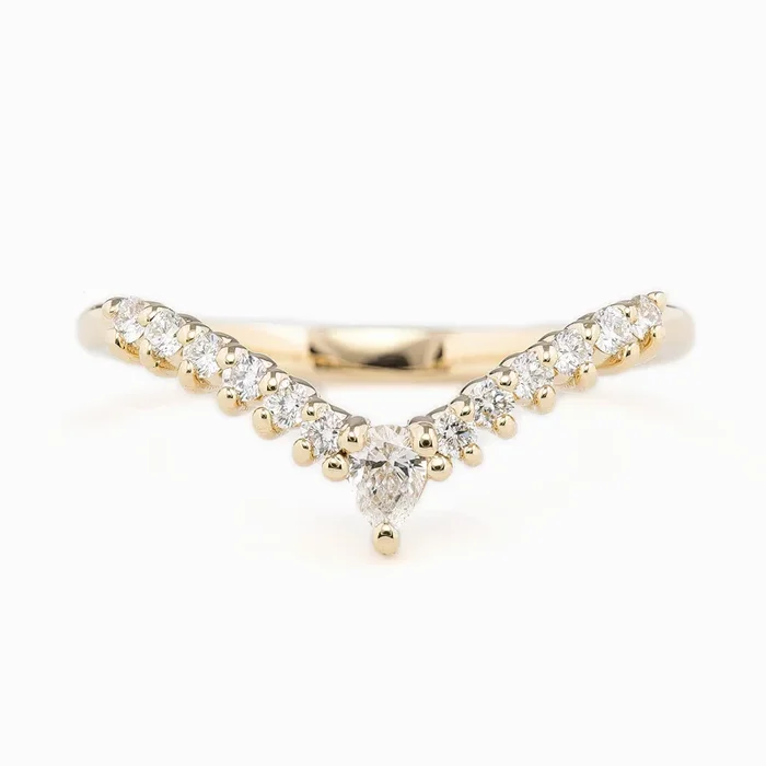 Luna Tiara Ring