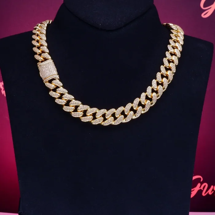 ?New Flip buckle Iced Cuban Link Chain Gold-Plated