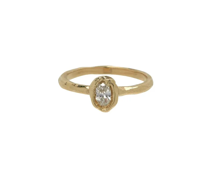Organic Oval Icy Diamond Solitaire