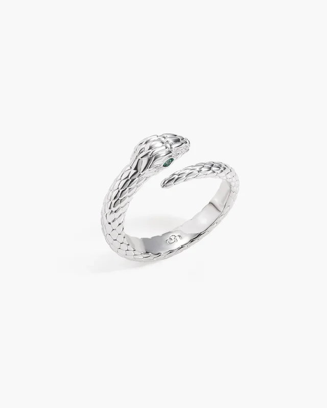 Ouro Ring in Silver