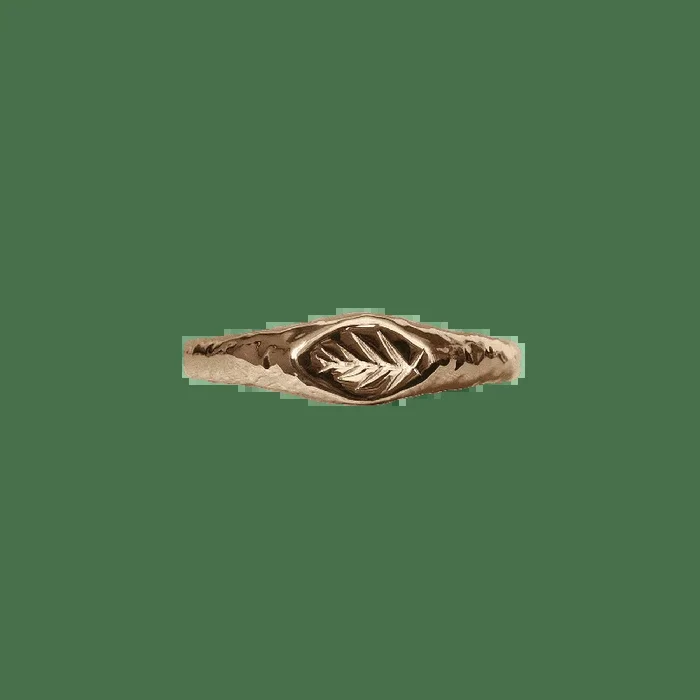 Palma Slim Roman Signet Ring