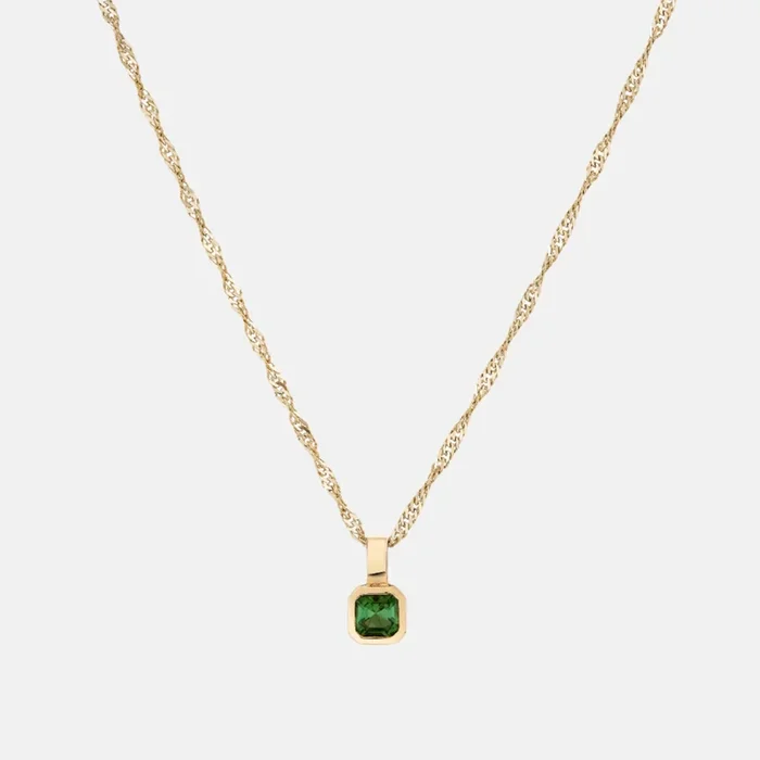 Petite Fern Asscher Charm
