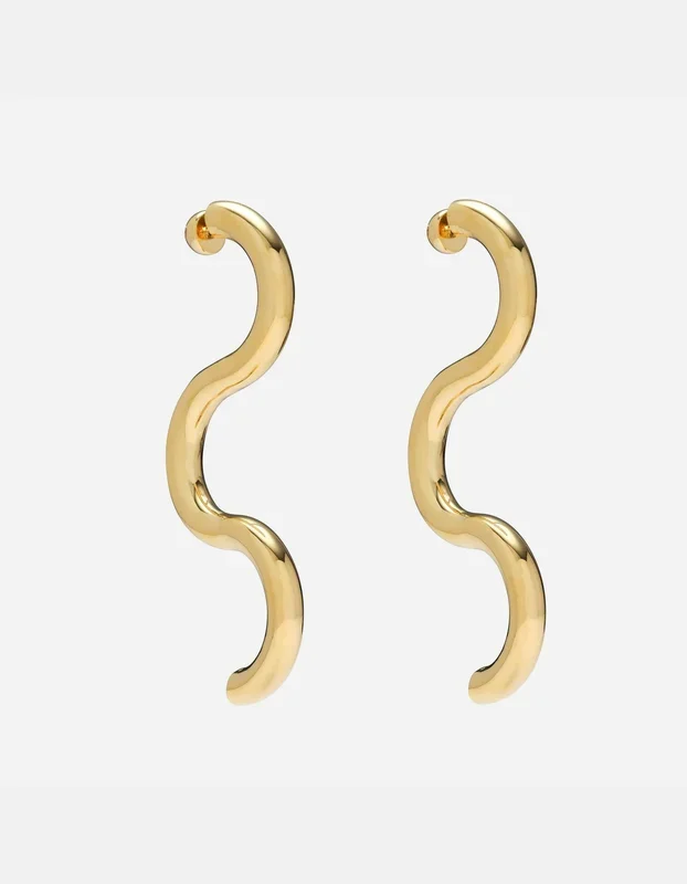 Serpentine Earrings in Gold