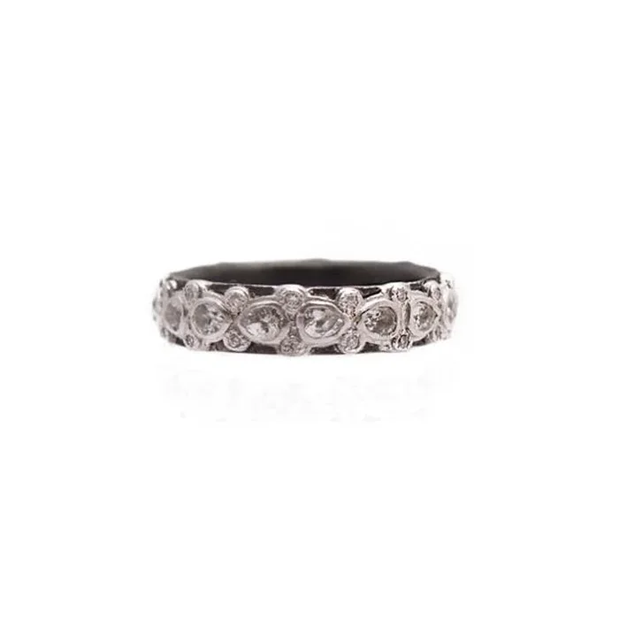 STSLVR WHT SAPPHIRE & DIA NEW WORLD STACKING RING