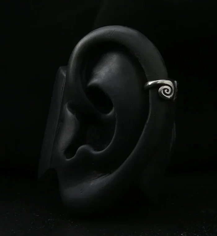 Swell White Brass Ear Cuff