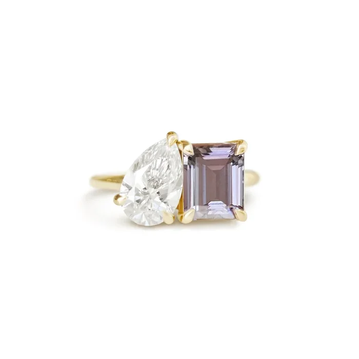 Tanzanite Toi et Moi Ring