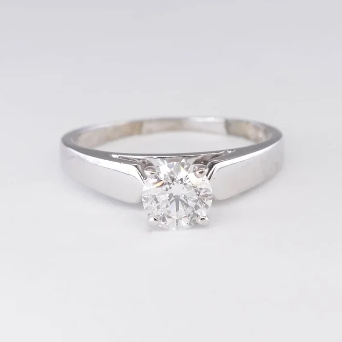 Tapered Solitaire Diamond Engagement Ring | 0.67ct | SZ 6 |