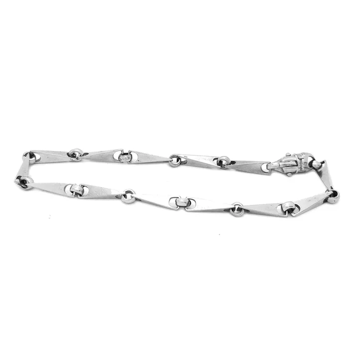 Triangular Shaped Bracelet (14K)