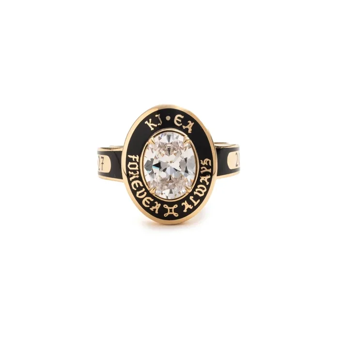 True Love Cigar Band : in Yellow Gold and Black Ceramic with Oval Diamond