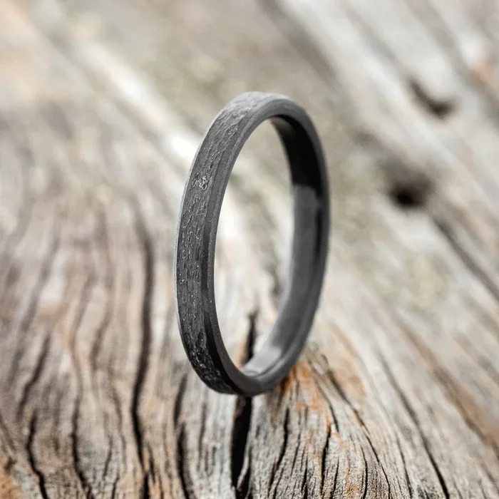 WOMEN’S BLACK ZIRCONIUM STACKING BAND WITH HAMMERED FINISH