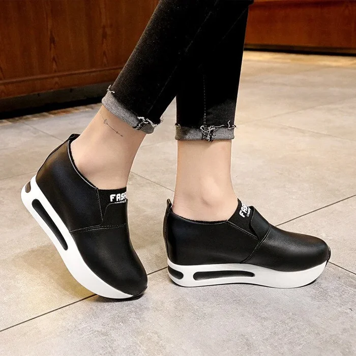 Women’s Solid Pattern Slip-On Wedge Hide High Heel Casual Shoes