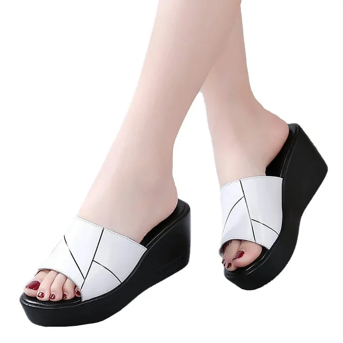 Women’s Summer Leisure Style Solid Slides High Heel Outdoor Slippers