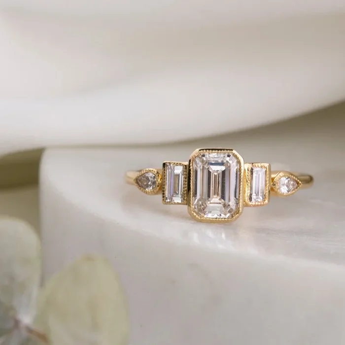 【一点物】イーディスリング ・1.01ct・ダイヤモンド・K14YG