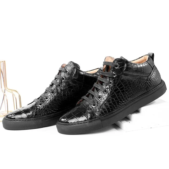 Zapatillas de deporte de diseño versátiles y resistentes al desgaste de cuero genuino para hombre